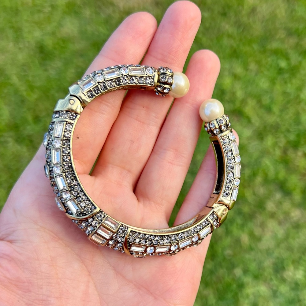 Heidi Daus Bracelet faux pearl end caps & Swarovski crystals - Picture 4 of 6